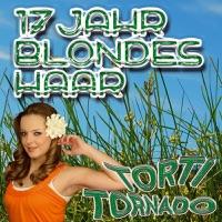 17 Jahr, blondes Haar
