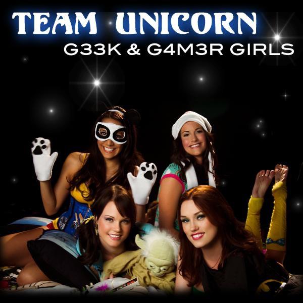 G33k & G4m3r Girls (Geek and Gamer Girls)