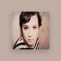 MISS LISA AMBROSE
