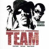 It's Getting Hot (feat. Keak Da Sneak, the Delinquents, Richie Rich, Hupty Hump, Too $hort, & MC Hammer) [Town Bizznezz Remix]