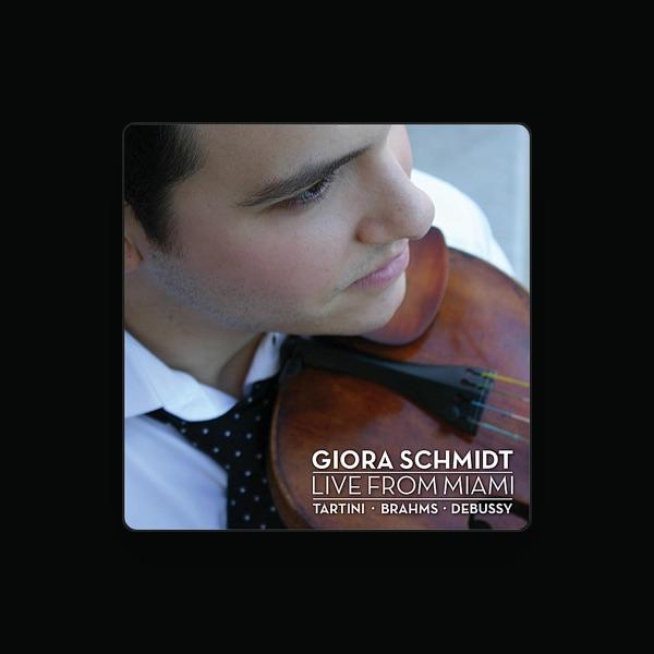 Giora Schmidt & Rohan De Silva