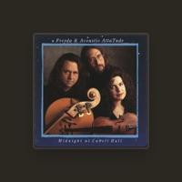 Freyda & Acoustic AttaTude